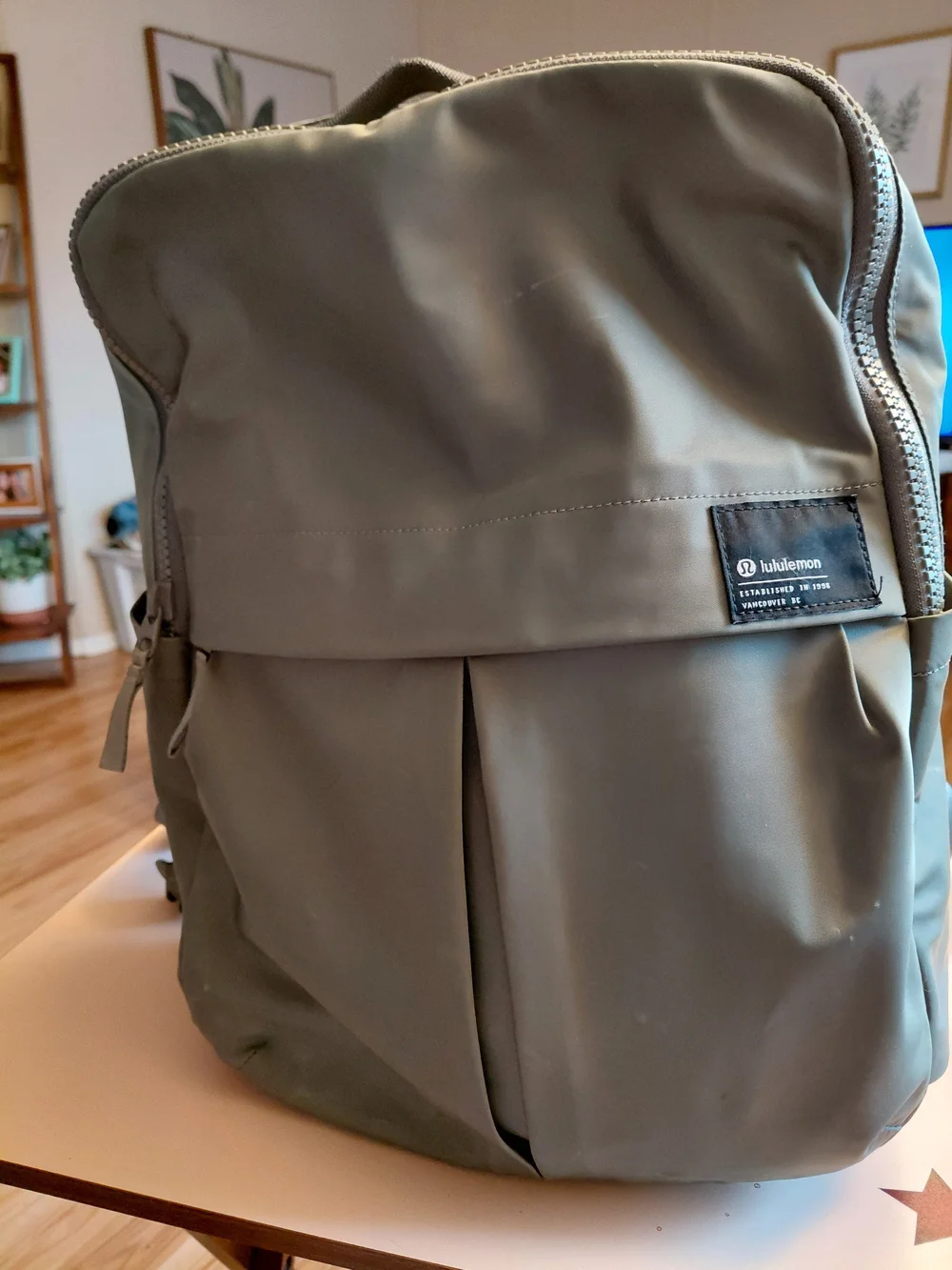 lululemon athletica Men's Olive Green Backpack